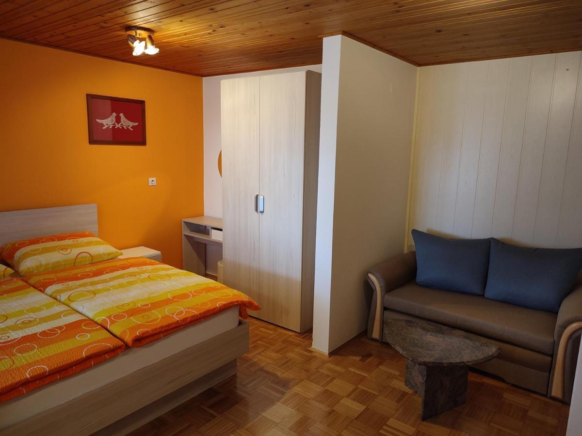 Gostilna Pension Blegos Poljane nad Skofjo Loko Luaran gambar
