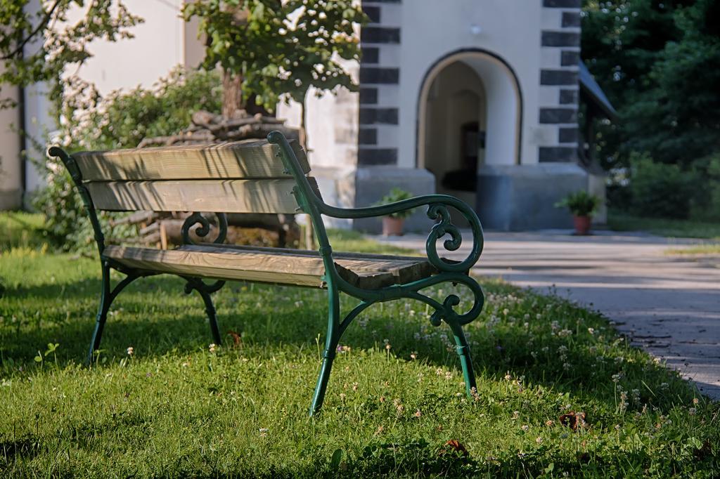 Gostilna Pension Blegos Poljane nad Skofjo Loko Luaran gambar