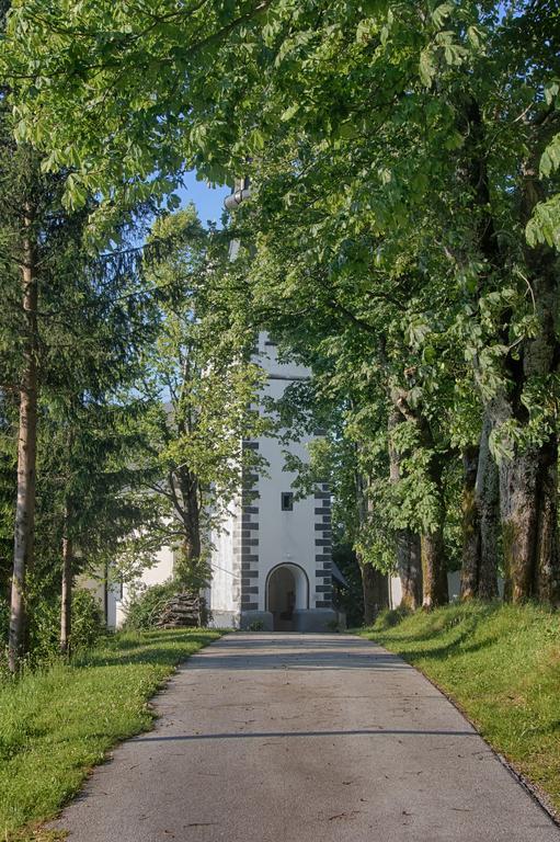 Gostilna Pension Blegos Poljane nad Skofjo Loko Luaran gambar